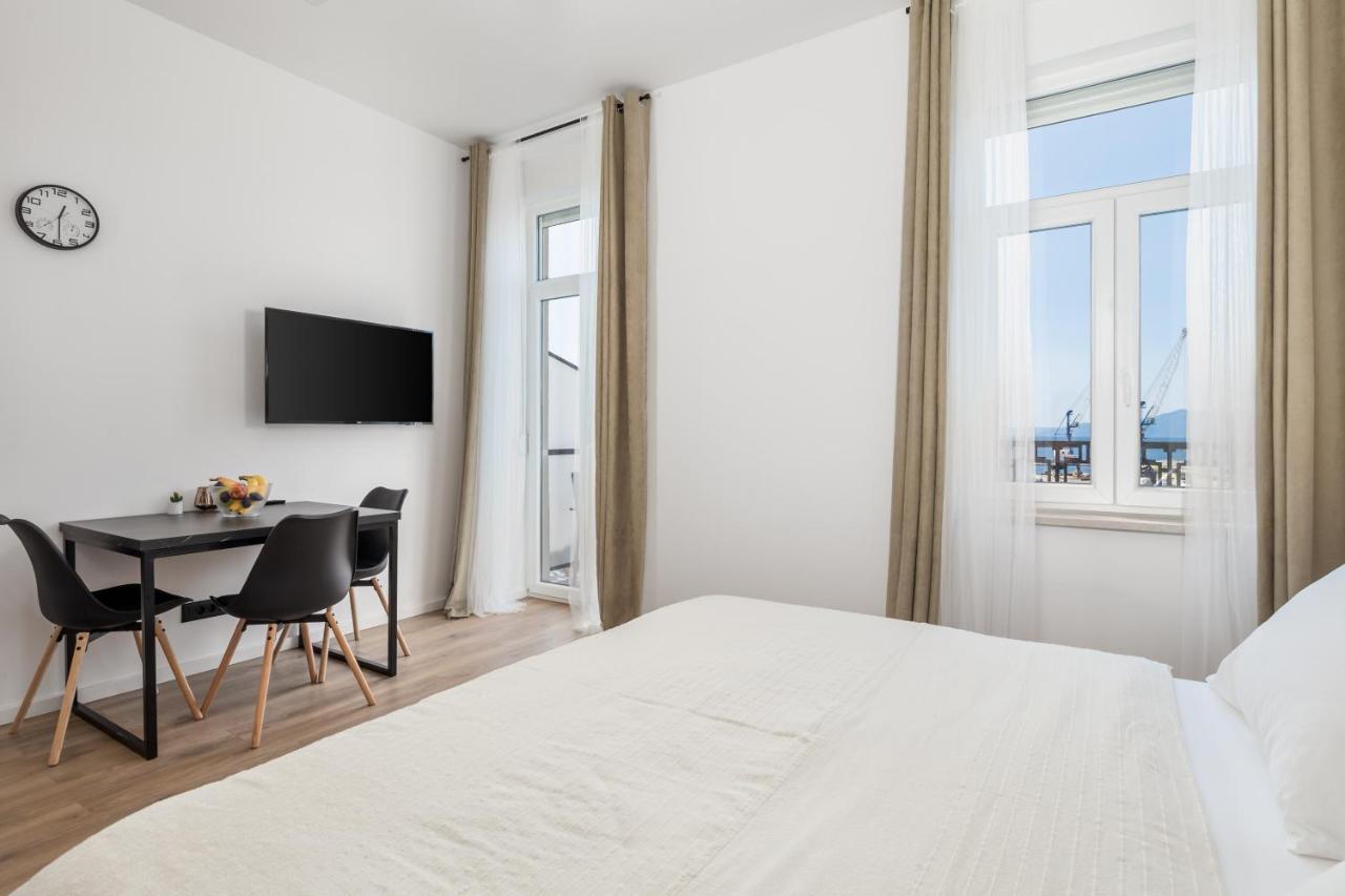Apartments Bristol 2 Rijeka Luaran gambar